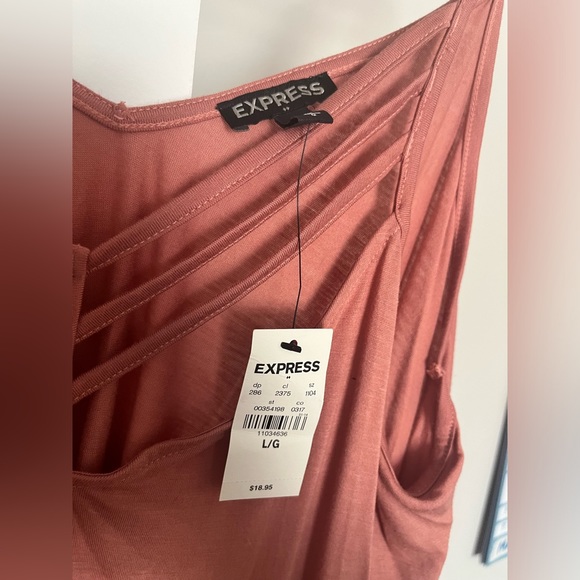 Express Tank - Picture 2 of 2